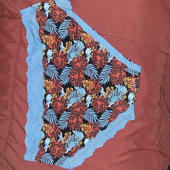 Nwt sz L underwear - Picture 3 of 4